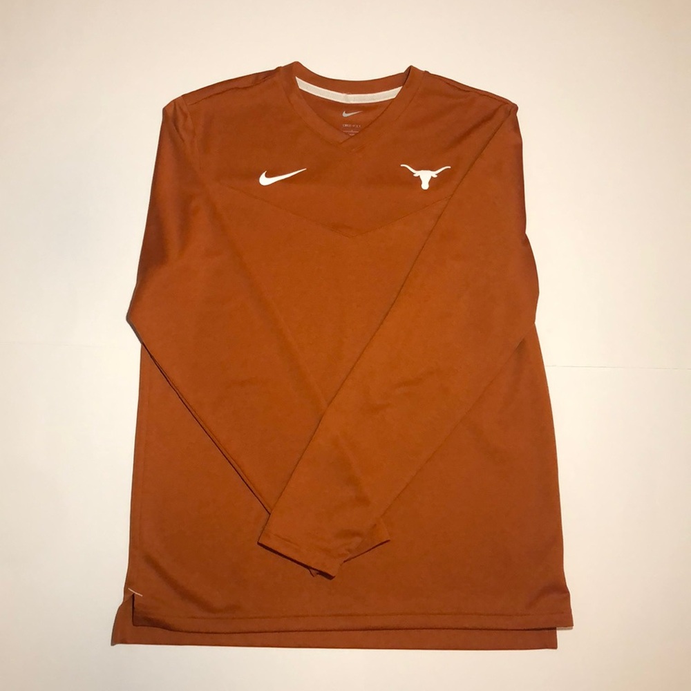 University of Texas Longhorns Dri-Fit long sleeve shirt. Very good condition!